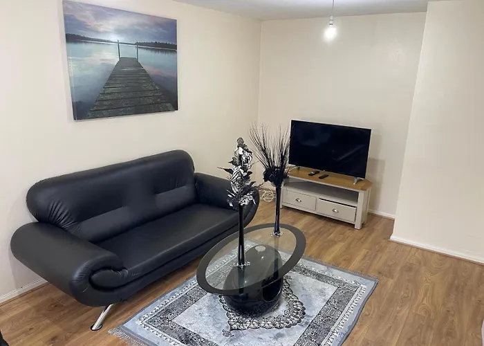 Spacious Family Home In The Heart Of Birmingham